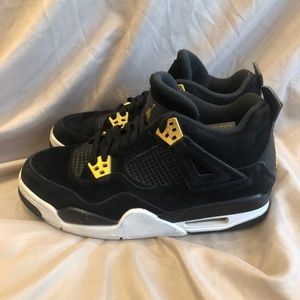 Jordan Retro 4 ‘Royality’ GS Size 7Y